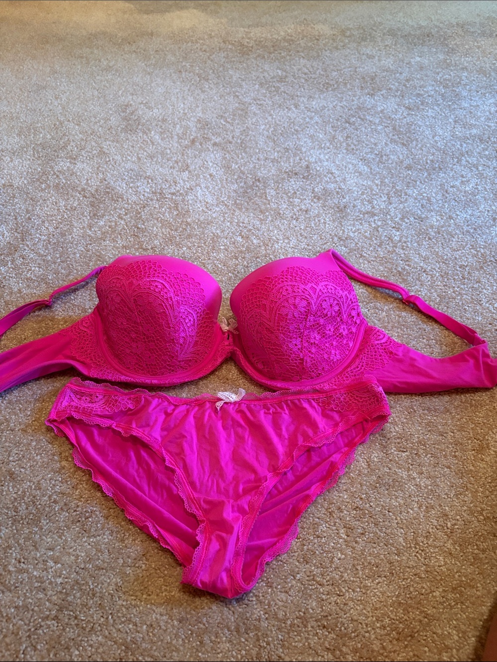 Victoria's Secret Hot Pink Lace Push-Up Bra & Bikini Set